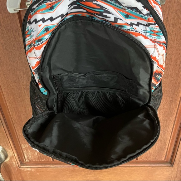 Aztec Patterned Backpack - Picture 5 of 8